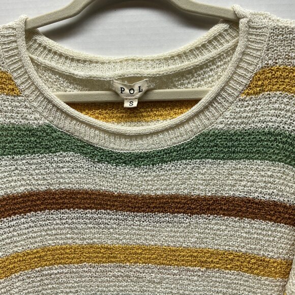 POL SWEATER-SMALL  PTP:22.50" - Picture 2 of 9